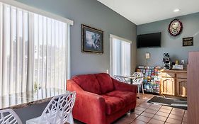 Econo Lodge Carson California